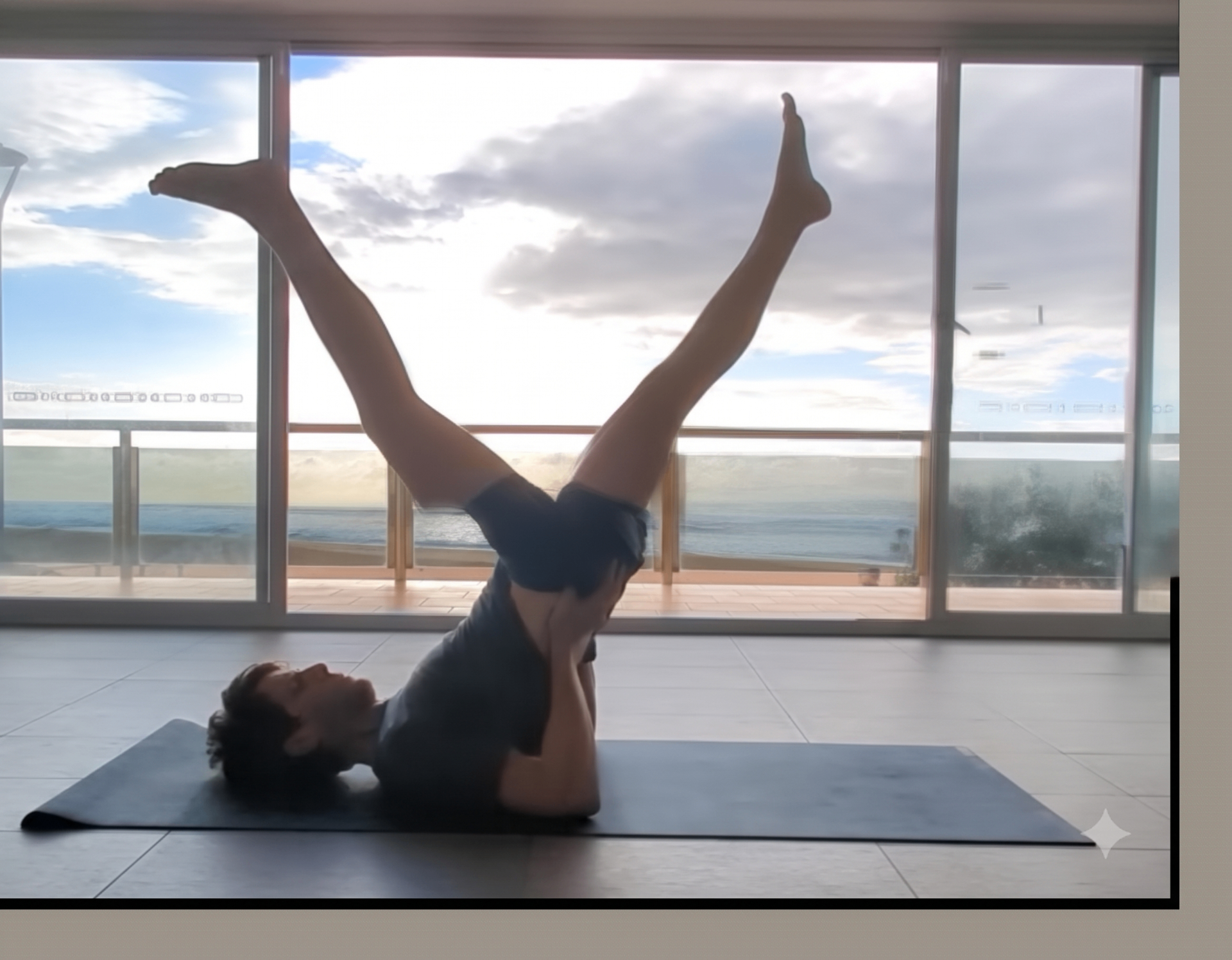 Cossack squat — structural decompression